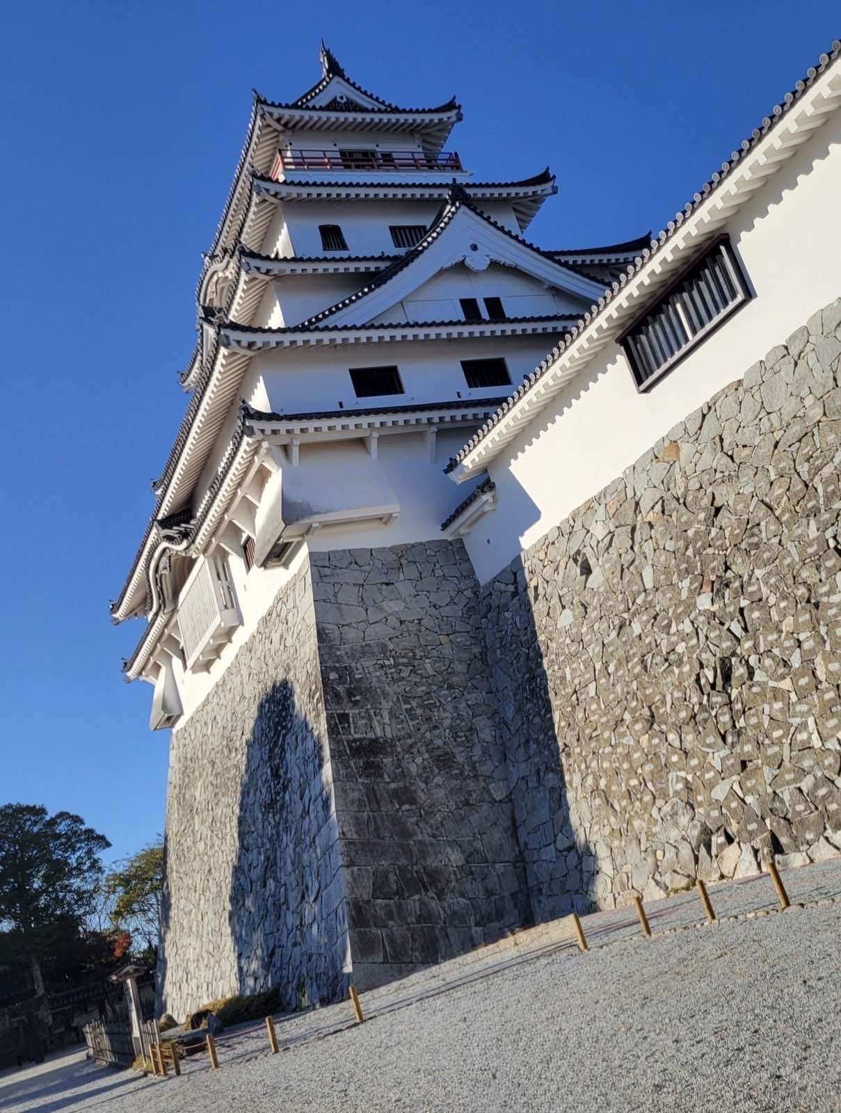 唐津城外観(2021年11月撮影)