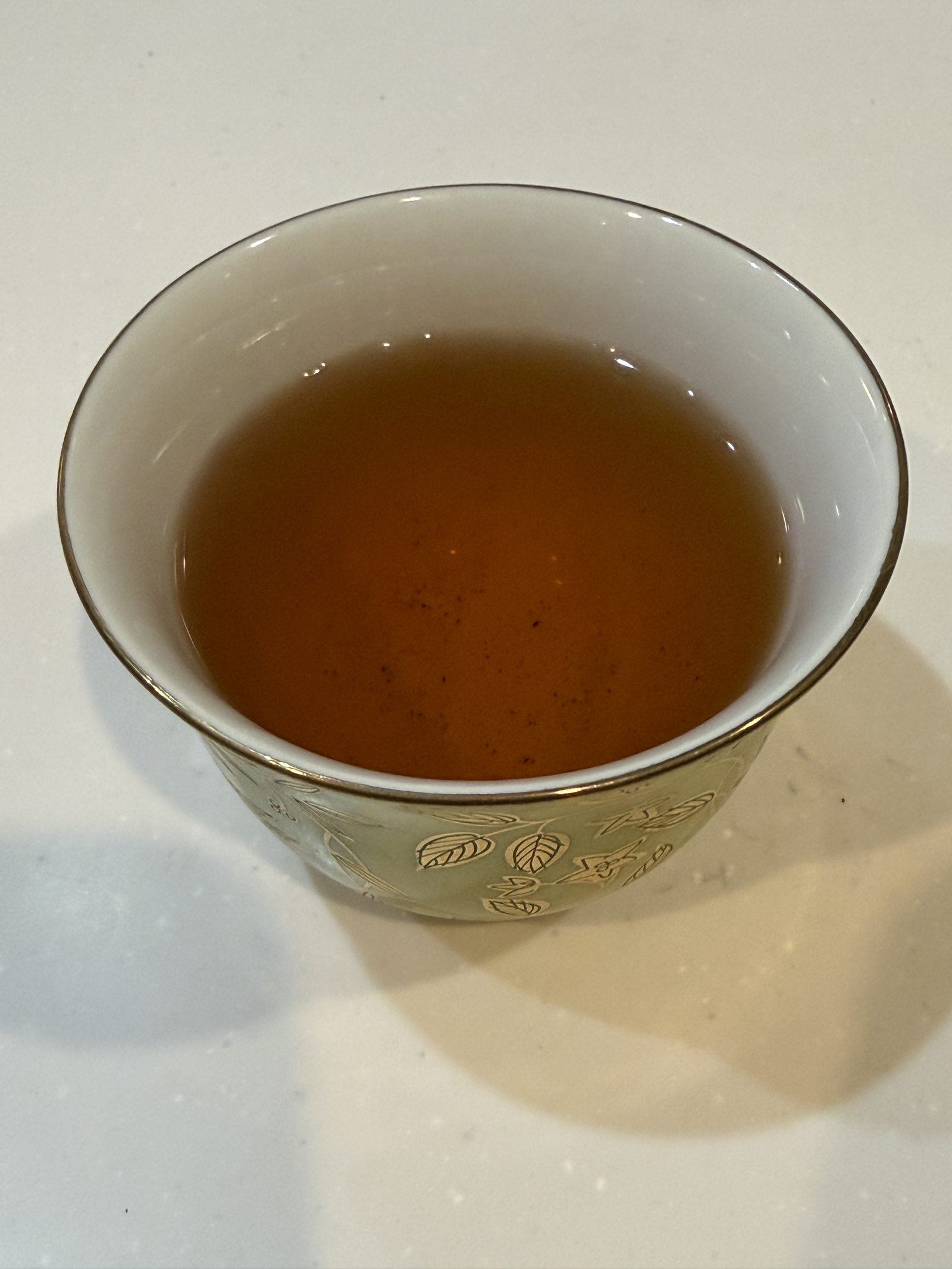 完成したフライパン版のリーフティー